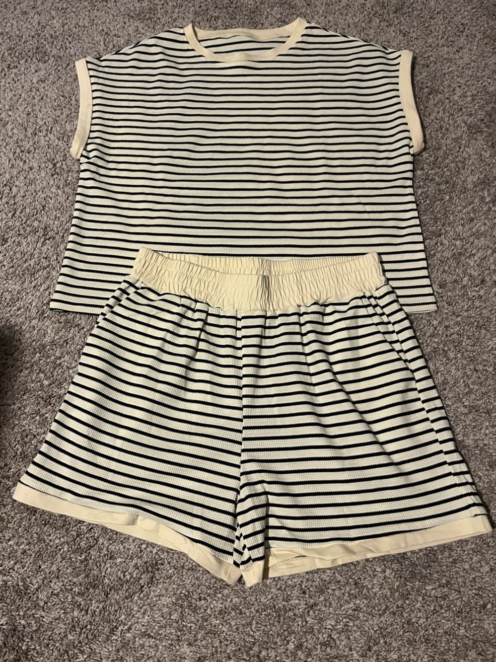 Women’s High Waist Striped Shorts Set - Cream & Black